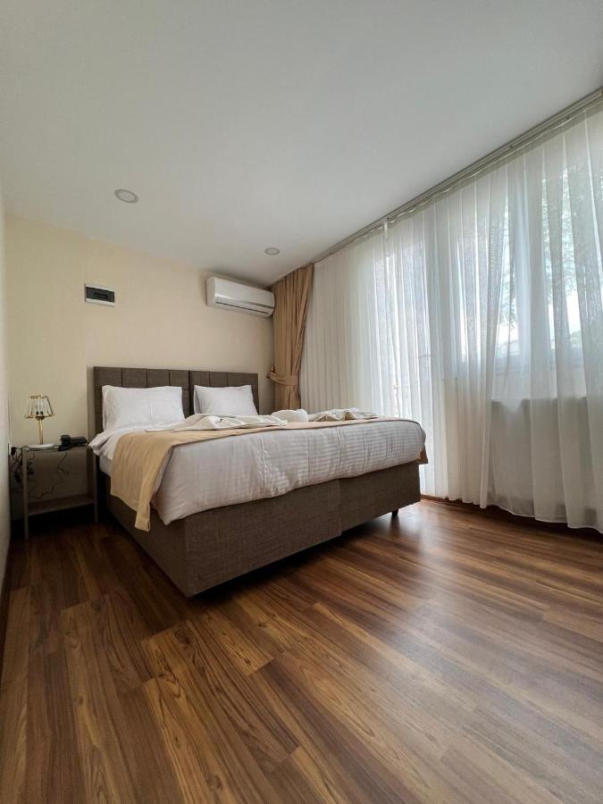 Taksim Nacre 360 Suit Istanbul Exterior photo