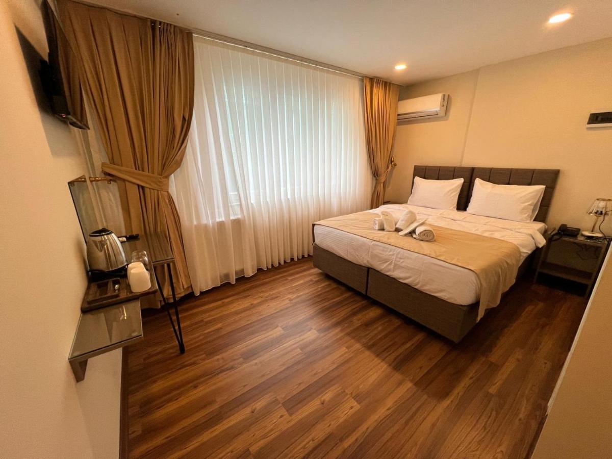 Taksim Nacre 360 Suit Istanbul Exterior photo